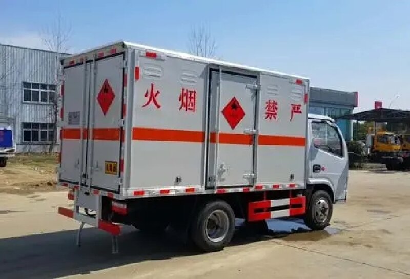 蘇州到麗江危險(xiǎn)品運(yùn)輸